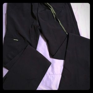Med Couture Air XS Black scrub pants